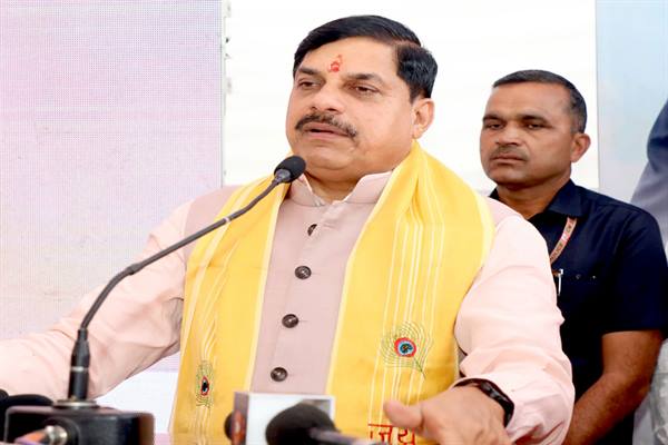 प्रधानमंत्री मोदी का मन की बात कार्यक्रम देशवासियों से सीधे