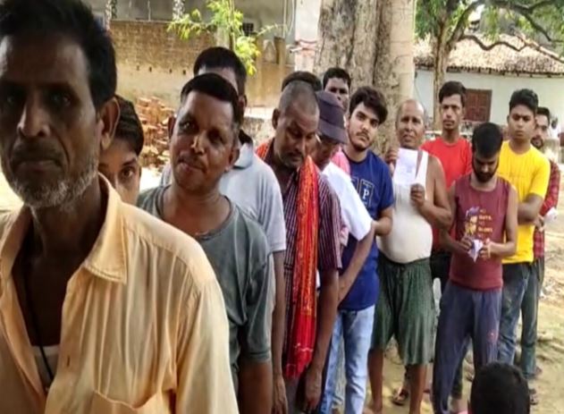 बज गया पंचायत चुनाव का बिगुल नए वोटरों को जोड़ने