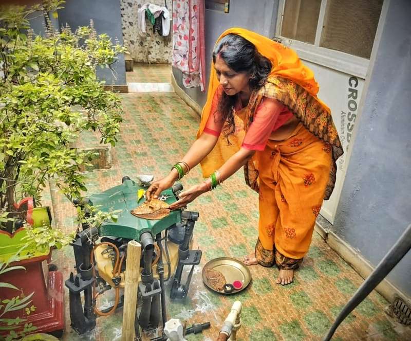 बालोद की ड्रोन दीदियों ने हरेली तिहार को दिया आधुनिक