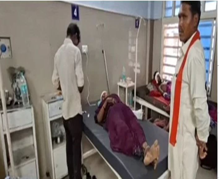 भैंसों के बीच फंसा ऑटो पति की मौके पर मौत