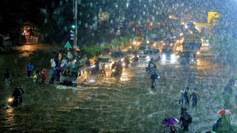 मध्य प्रदेश में तेज मानसून की दस्तक कई जिलों में