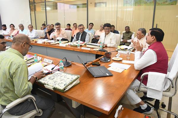 माखनलाल चतुर्वेदी राष्ट्रीय पत्रकारिता विश्वविद्यालय में साइबर और आर्टिफिशियल इंटेलीजेंस