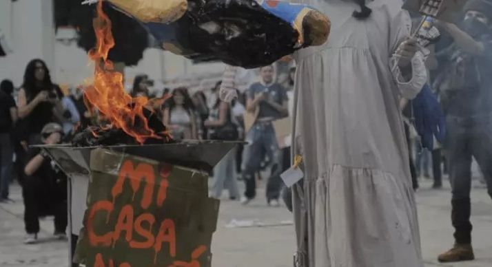 मेक्सिको में पर्यटन के खिलाफ हुआ हिंसक प्रदर्शन स्पेन इटली में