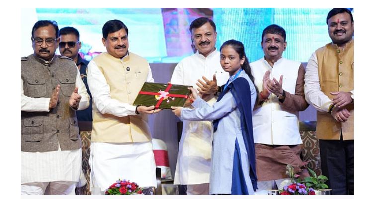 यह सिर्फ सम्मान नहीं तकनीकी साथी — CM बोले अगले