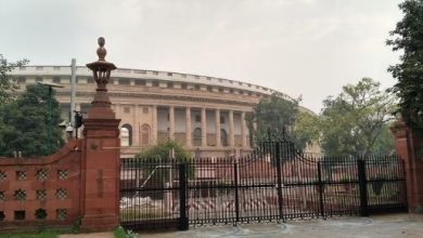 लोकसभा में उपस्थिति दर्ज कराने के सिस्टम को लेकर कांग्रेस