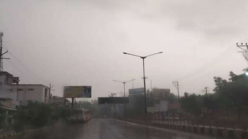 वेस्ट यूपी में हुई बारिश से उमस में कमी अगले