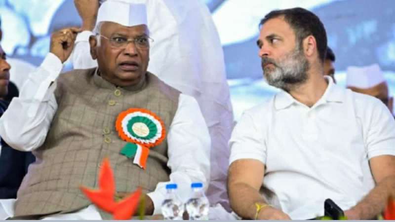 संविधान बचाओ रैली में राहुल गांधी का तीखा वार –
