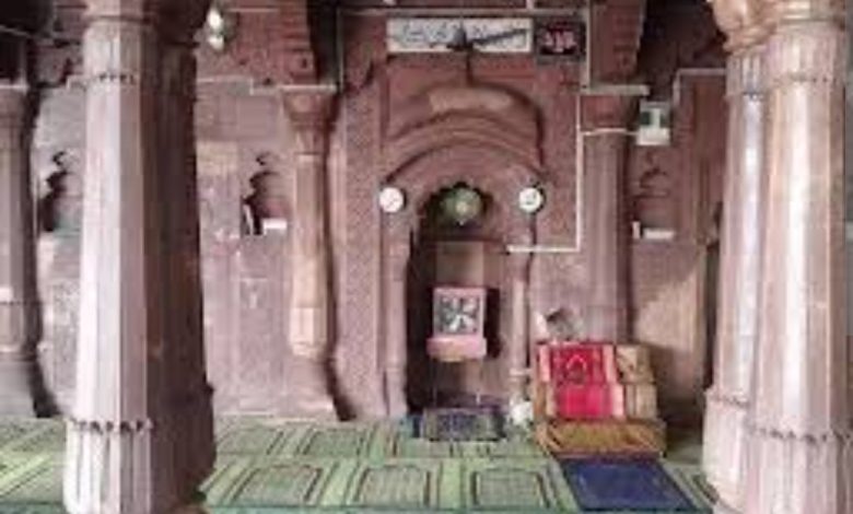 Bhopal में महिलाओं और फलों के नाम से पहचानी जाती हैं मस्जिदें<br>अधिकतर का निर्माण महिलाओं ने कराया 1 Screenshot 20250702 144105.Chrome28129