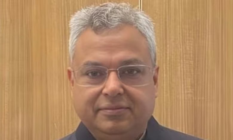 DOPT : केंद्रीय सचिव सौरभ गर्ग का कार्यकाल एक साल बढ़ाया 1 Screenshot 20250729 221005.Chrome28129