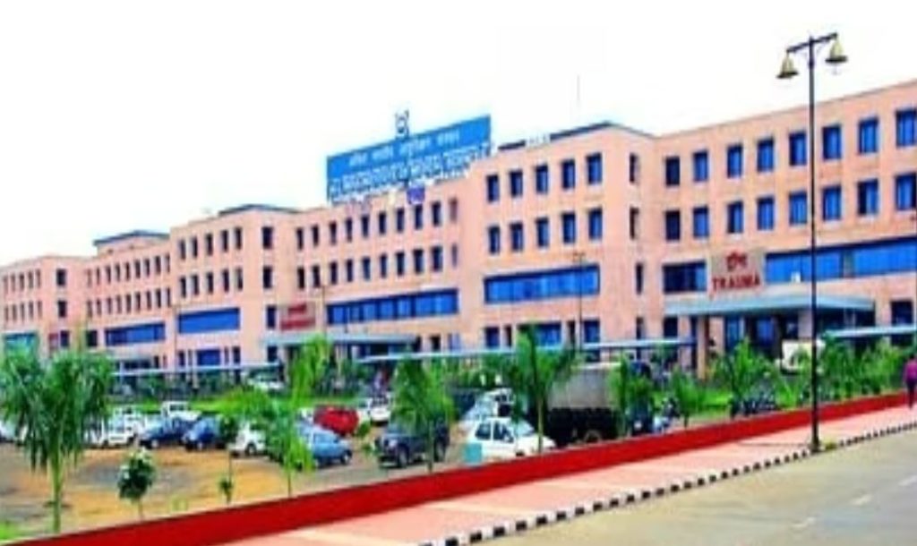 Bhopal Aiims : दवा और जांच उपकरण खरीदी में घोटाला...? निदेशक अजय सिँह का इस्तीफ़ा.. 2 screenshot 20250707 094353680413770763502031