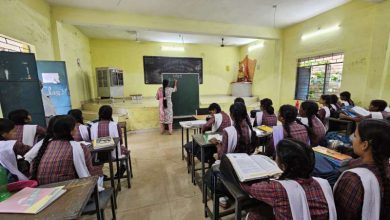 अब गणित के सवाल जीवविज्ञान के कांसेप्ट और अर्थशास्त्र की