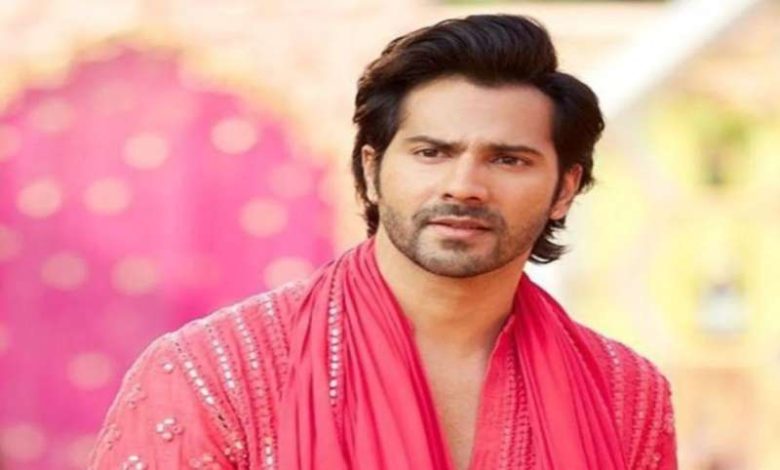 इवेंट में वरुण धवन के साथ हुआ मजेदार हादसा सोशल