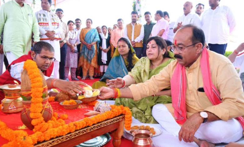 उप मुख्यमंत्री अरुण साव के निवास पर हरेली की धूम 1 उप मुख्यमंत्री अरुण साव के निवास पर हरेली की धूम