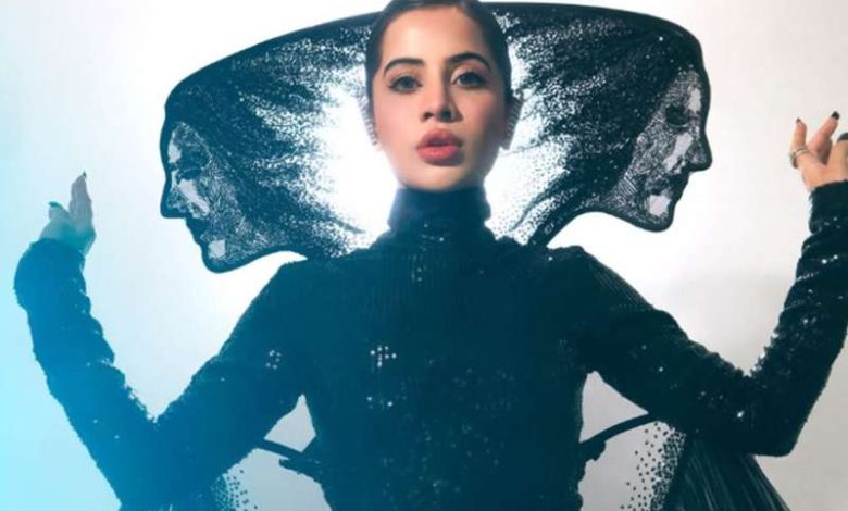 उर्फी जावेद को ट्रोलर्स की गालियां जीत के बाद पोस्ट