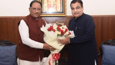केंद्रीय मंत्री नितिन गडकरी से मिले मुख्यमंत्री विष्णुदेव साय