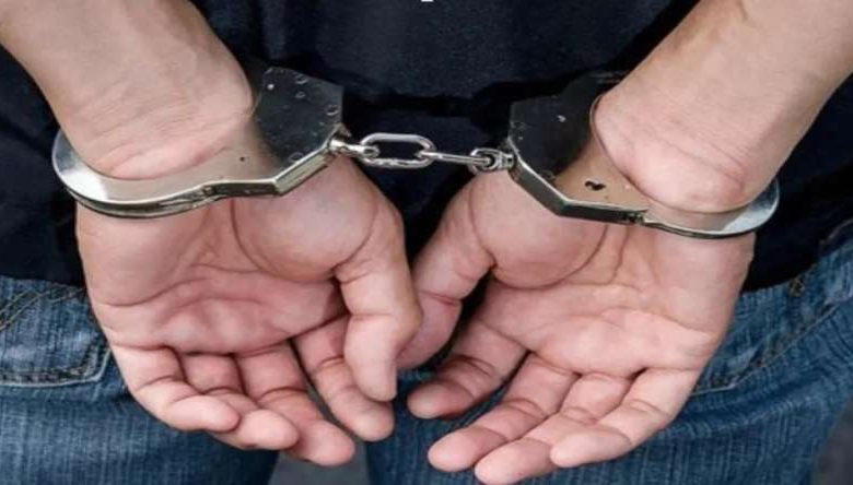कैफे बना अवैध धंधे का अड्डा पुलिस को मिली बड़ी