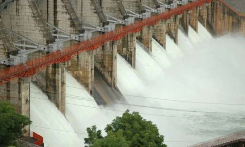 खमरिया जलमग्न रिछई डैम उफान पर गांवों में छाया संकट