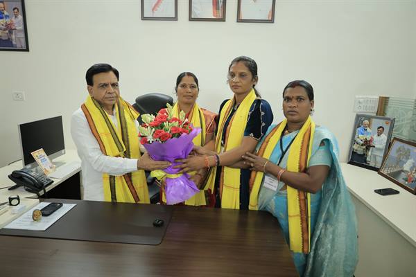 जनजातीय वर्ग के सर्वांगीण विकास के लिए सरकार है संकल्पित : उप मुख्यमंत्री देवड़ा 1 जनजातीय वर्ग के सर्वांगीण विकास के लिए सरकार है संकल्पित