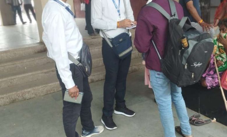 टिकट चेकिंग अभियान में 59 यात्रियों से ₹30650 की वसूली