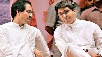 ठाकरे भाइयों की नजदीकी से बदला सियासी समीकरण