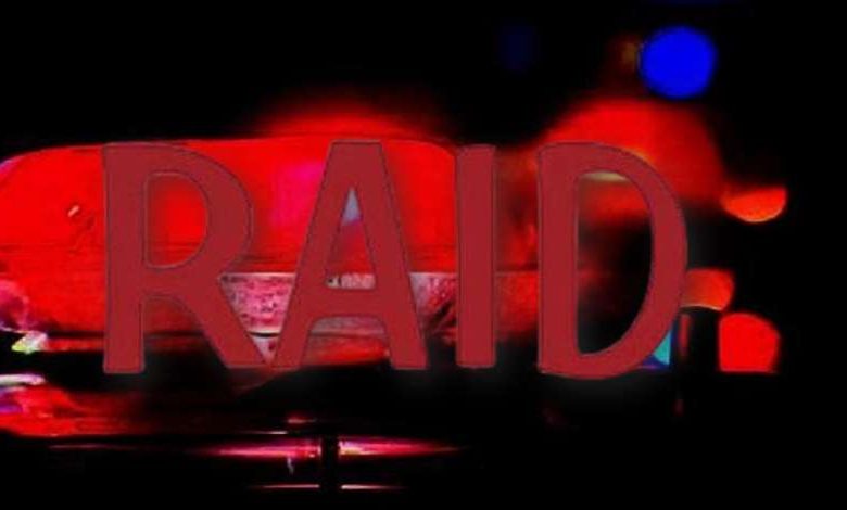 देशभर में चार्टर्ड अकाउंट सहित डेढ़ सौ स्थानो पर आयकर के छापे 1 देशभर में चार्टर्ड अकाउंट सहित डेढ़ सौ स्थानो पर आयकर