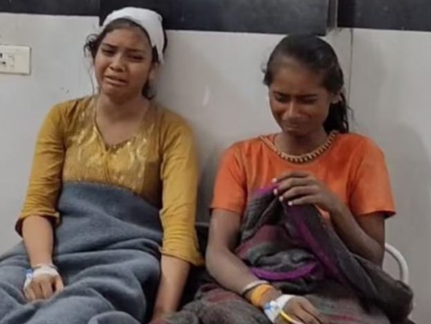 “धर्मशाला की दीवार गिरी, बागेश्वर धाम यात्रियों पर भारी पड़ी — एक की जान गई, 11 जख्मी” 1 धर्मशाला की दीवार गिरी बागेश्वर धाम यात्रियों पर भारी पड़ी