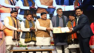 निवेशकों ने रीवा में खोली तिजोरी पर्यटन कॉन्क्लेव में 3000
