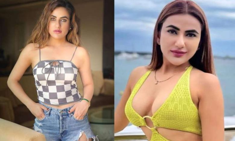 फिल्म स्क्रीनिंग में हंगामा, एक्ट्रेस ने डायरेक्टर पर लगाए गंभीर आरोप और की पिटाई 1 फिल्म स्क्रीनिंग में हंगामा एक्ट्रेस ने डायरेक्टर पर लगाए गंभीर