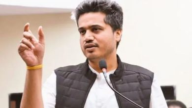 बीजेपी से संपर्क में थे रोहित पवार महाराष्ट्र मंत्री का