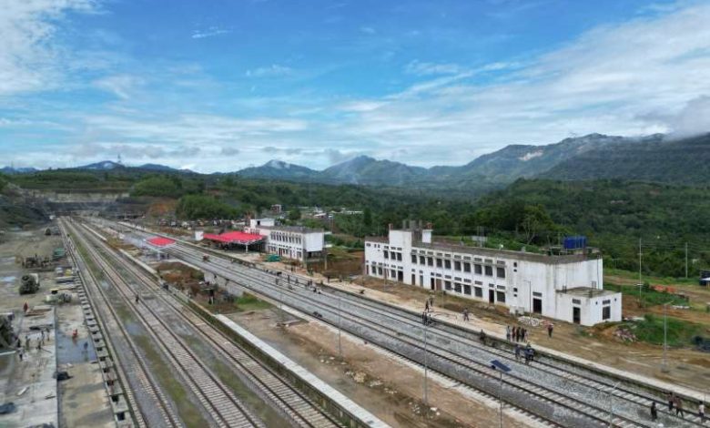 मिजोरम की राजधानी आइजोल पहली बार ब्रॉड गेज नेटवर्क से जुड़ी, ऐतिहासिक दिन दर्ज 1 मिजोरम की राजधानी आइजोल पहली बार ब्रॉड गेज नेटवर्क से