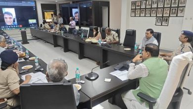 राहत एवं बचाव कार्य में जुटी हैं रेस्क्यू टीमें