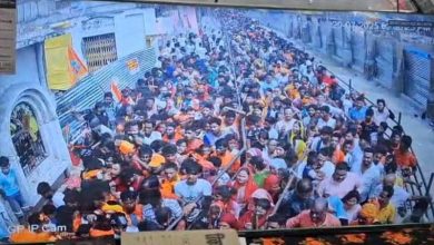 श्रावण में उमड़ी भीड़ गोला गोकर्णनाथ मंदिर में मची अफरा तफरी