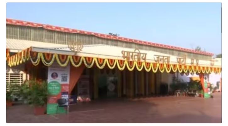 सुबह 11 से शाम 5 तक हर दिन एक मंत्री