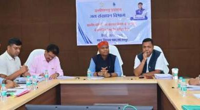 अधिकारी कर्मचारी अपने स्वयं के आवासीय परिसर में सोलर पॉवर प्लांट
