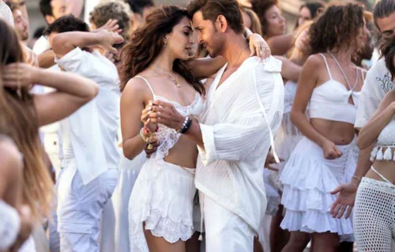 फिल्म वॉर 2 का पहला गाना ‘आवां जावां रिलीज