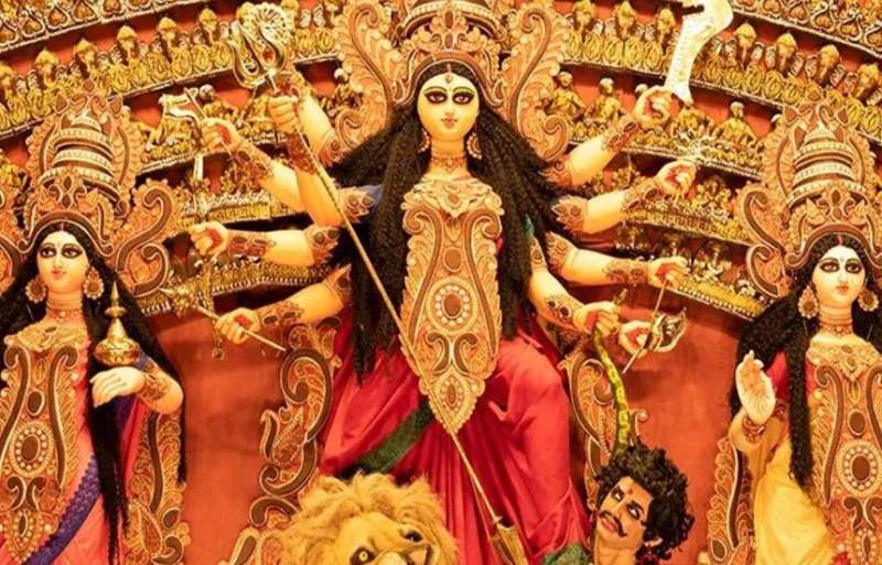 बंगाल में भव्य दुर्गा उत्सव की तैयारी ममता बनर्जी ने