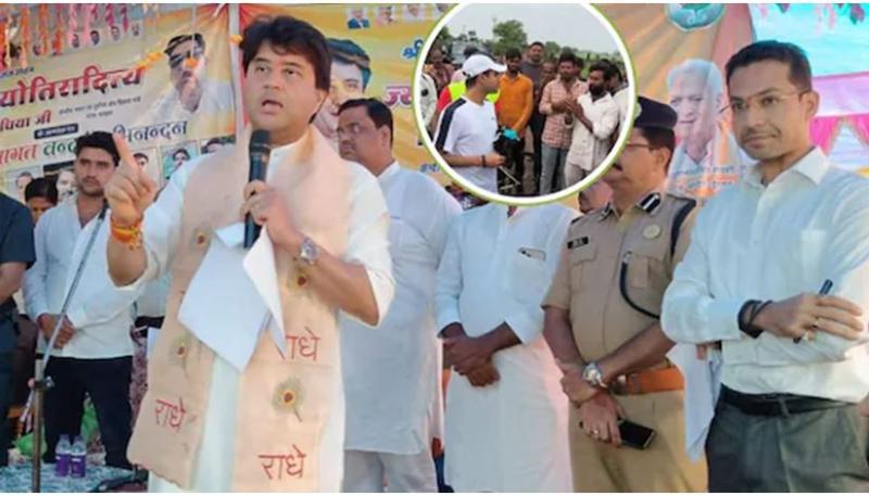 महाराज ने किया कलेक्टर को सम्मानित तालियों से गूंजा पंडाल