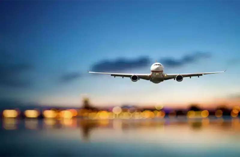 महिला के बार बार टॉयलेट जाने पर एयरलाइन ने रद्द की