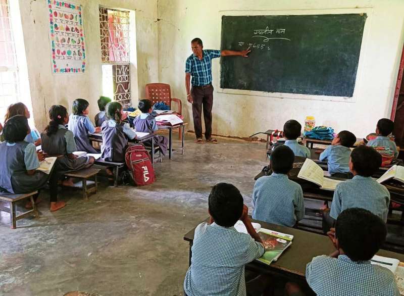 मुख्यमंत्री की मंशानुरूप युक्तियुक्तकरण नीति से दूरस्थ अंचलों में भी