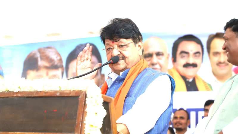 मैं मुख्यमंत्री से भी झगड़ सकता हूं जानें कैलाश विजयवर्गीय