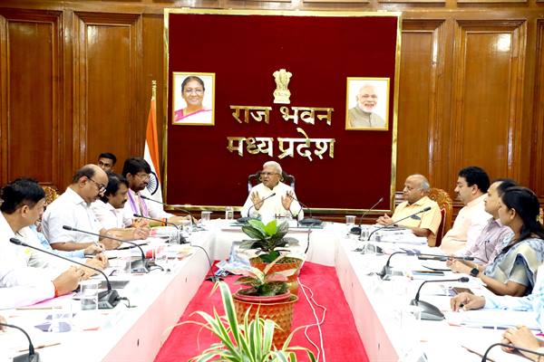 योजना के प्रभावी क्रियान्वयन के लिए अधिकारियों की जिम्मेदारी तय