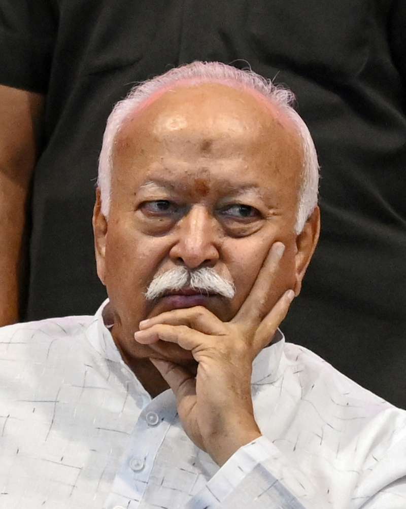शिक्षा और स्वास्थ्य बना मुनाफे का खेल
