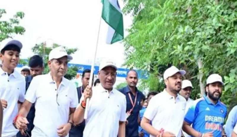 स्वतंत्रता दिवस पर CM साय की भागीदारी तिरंगे के सम्मान
