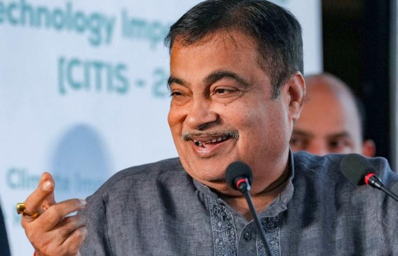 हवाई जहाज वाली सुविधाएं अब मिलेंगी बसों में