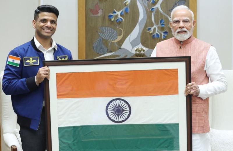 ISS मिशन के बाद शुभांशु शुक्ला से मुलाकात कर पीएम