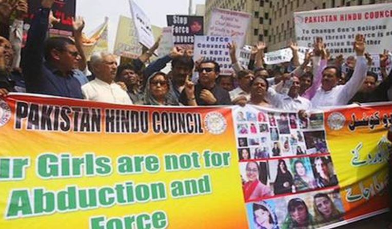 VOPM रिपोर्ट में खुलासा – हिंदू ईसाई लड़कियां सबसे बड़े निशाने