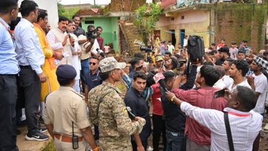 अतिवृष्टि से हुए नुकसान की होगी भरपाई सरकार है आपके