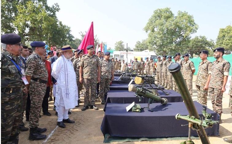 अमित शाह की रणनीति से नक्सल बेल्ट में लौटी रौशनी