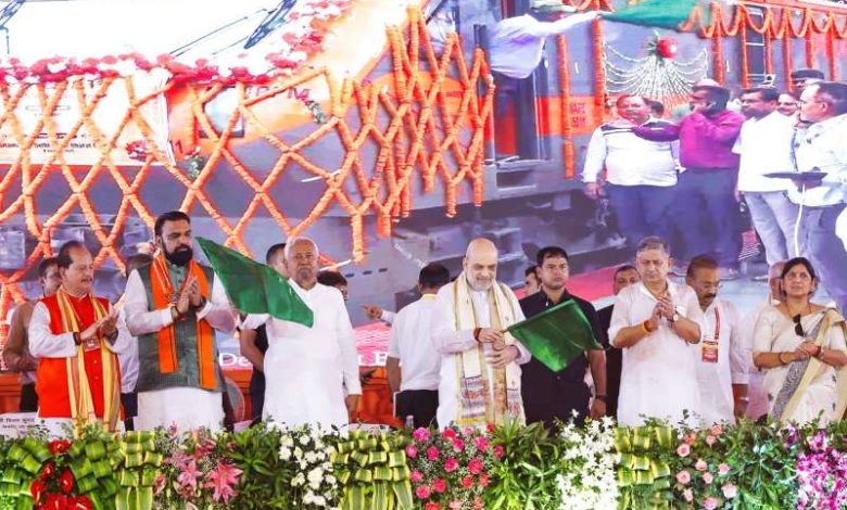 अमित शाह गृह एवं सहकारिता मंत्री एवं नीतीश कुमार मुख्यमंत्रीबिहार