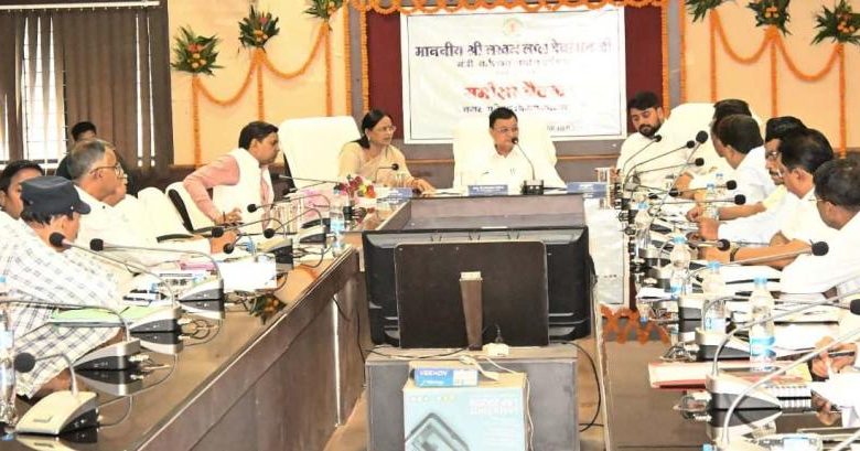 आमजनता की समस्याओं के प्रति संवेदनशील रहें शिकायतों का त्वरित